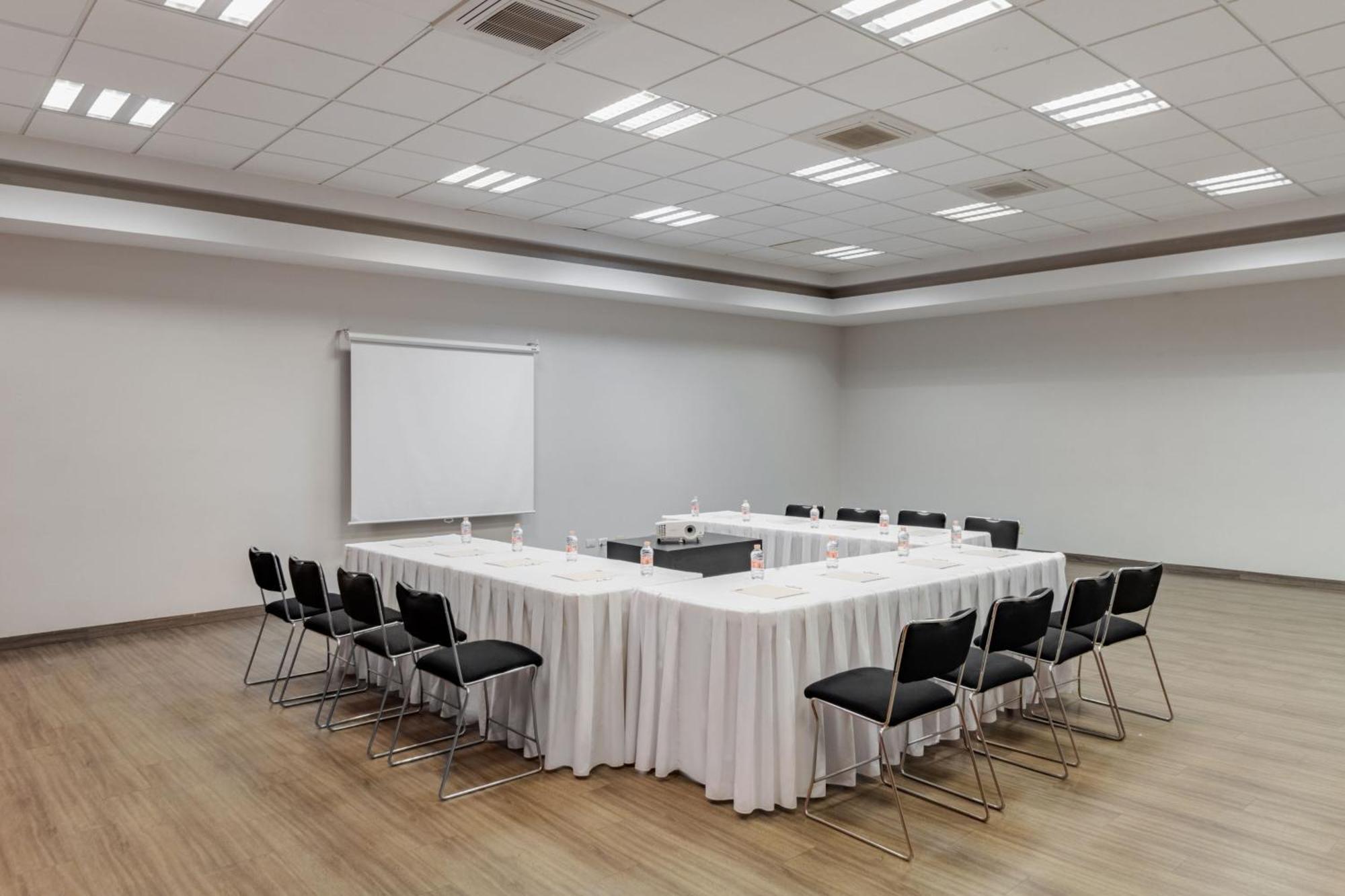 City Express By Marriott Silao Aeropuerto מראה חיצוני תמונה