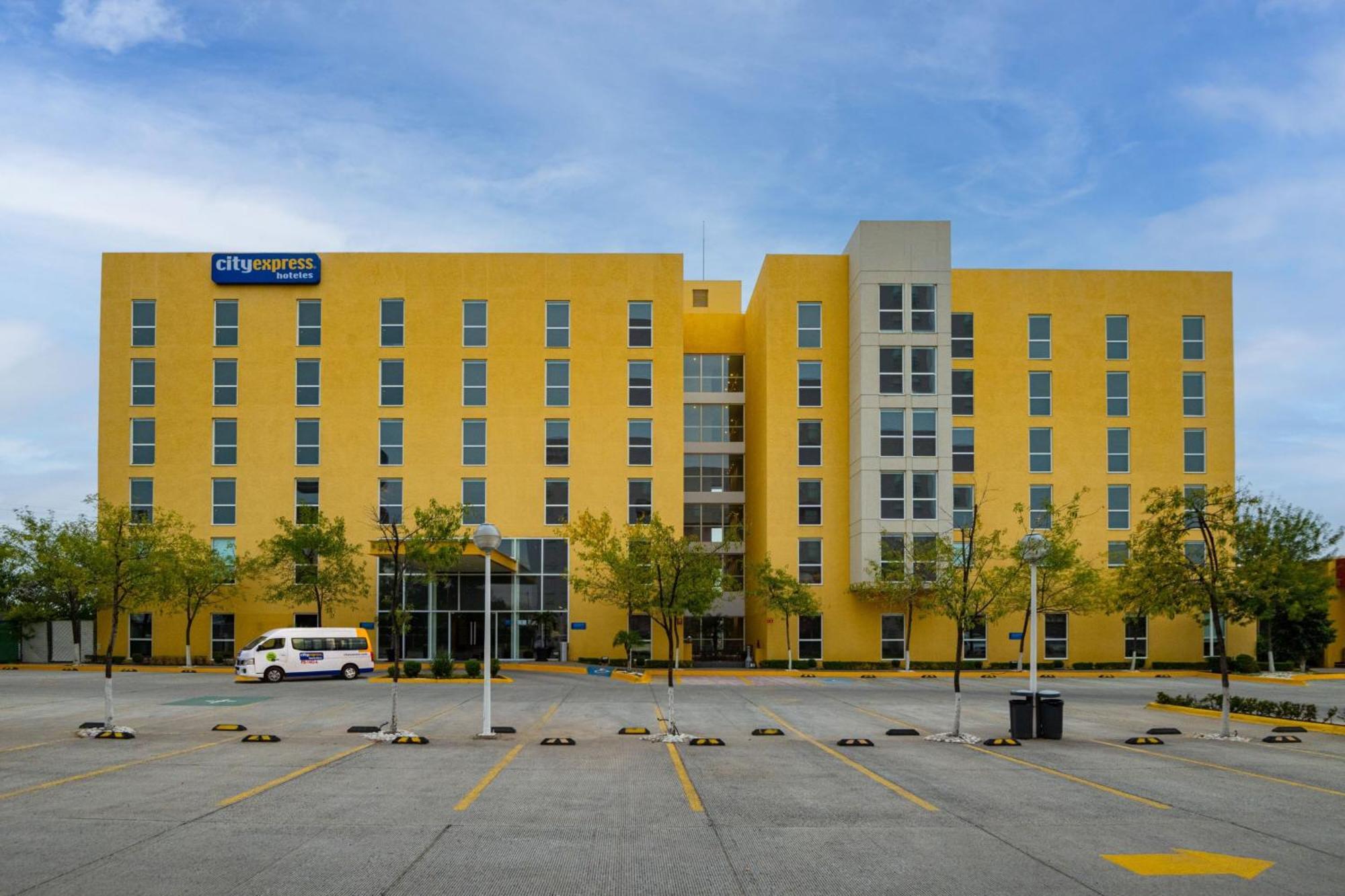 City Express By Marriott Silao Aeropuerto מראה חיצוני תמונה
